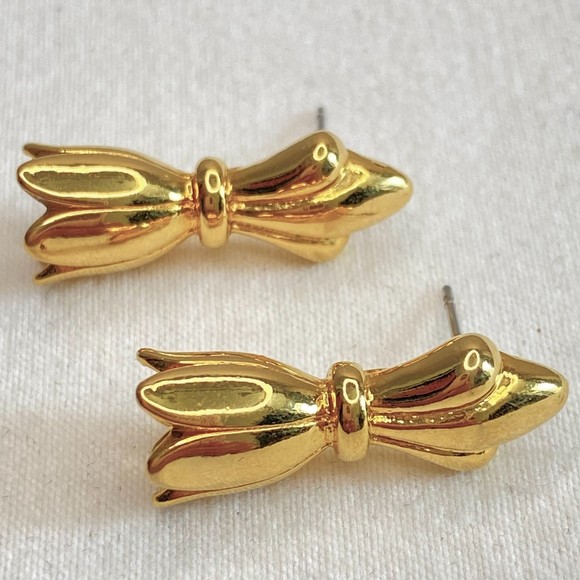 Three In One Earrings Gold Tone Tops With Detachable Faux Pearl Studs - Picture 11 of 14